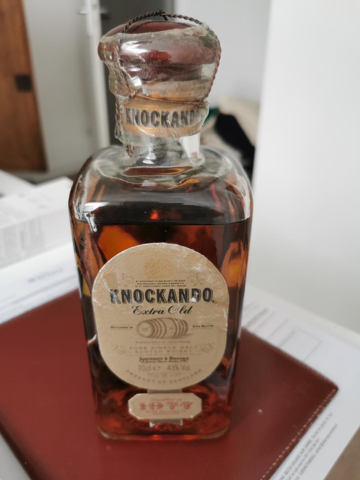 Knockando Extra Old 1977 — vente entre particuliers 1001caves.fr Bouteille — Knockando Extra Old 1977 — 1001caves